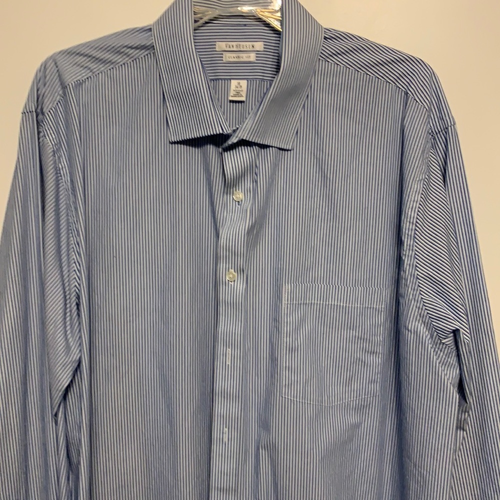 Men’s Van Heusen dress shirt - 18 34/35
